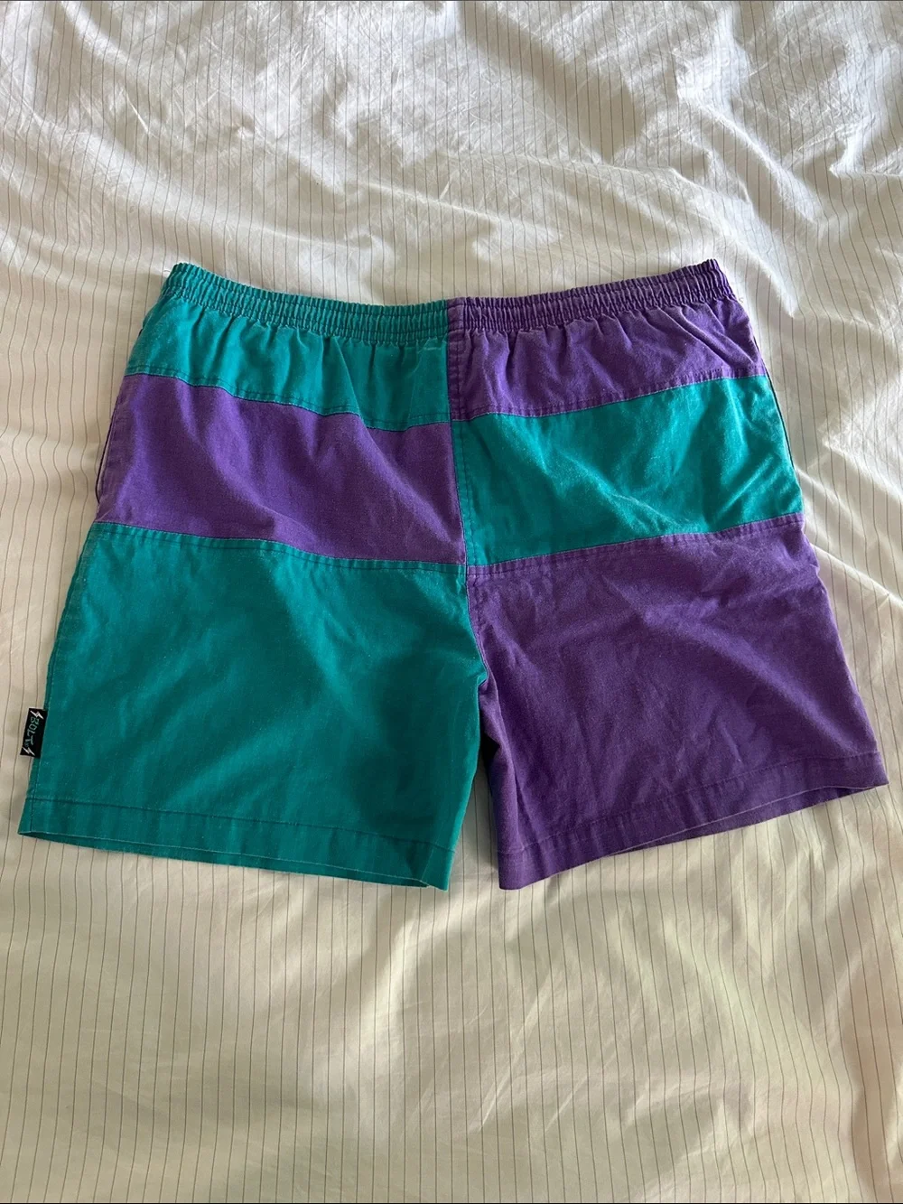 VTG Lightning Bolt - Colorblock Purple & Teal Swim Shorts - L